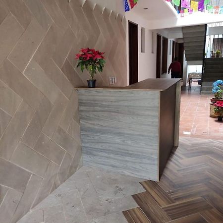 Casa Mictlan. Habitaciones En El Centro De Mitla. Сан-Пабло-Вилья-де-Митла Экстерьер фото